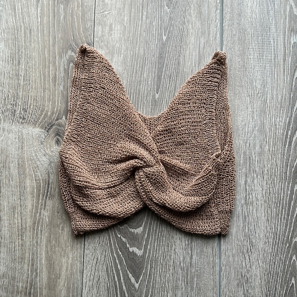 Cropped mauve top